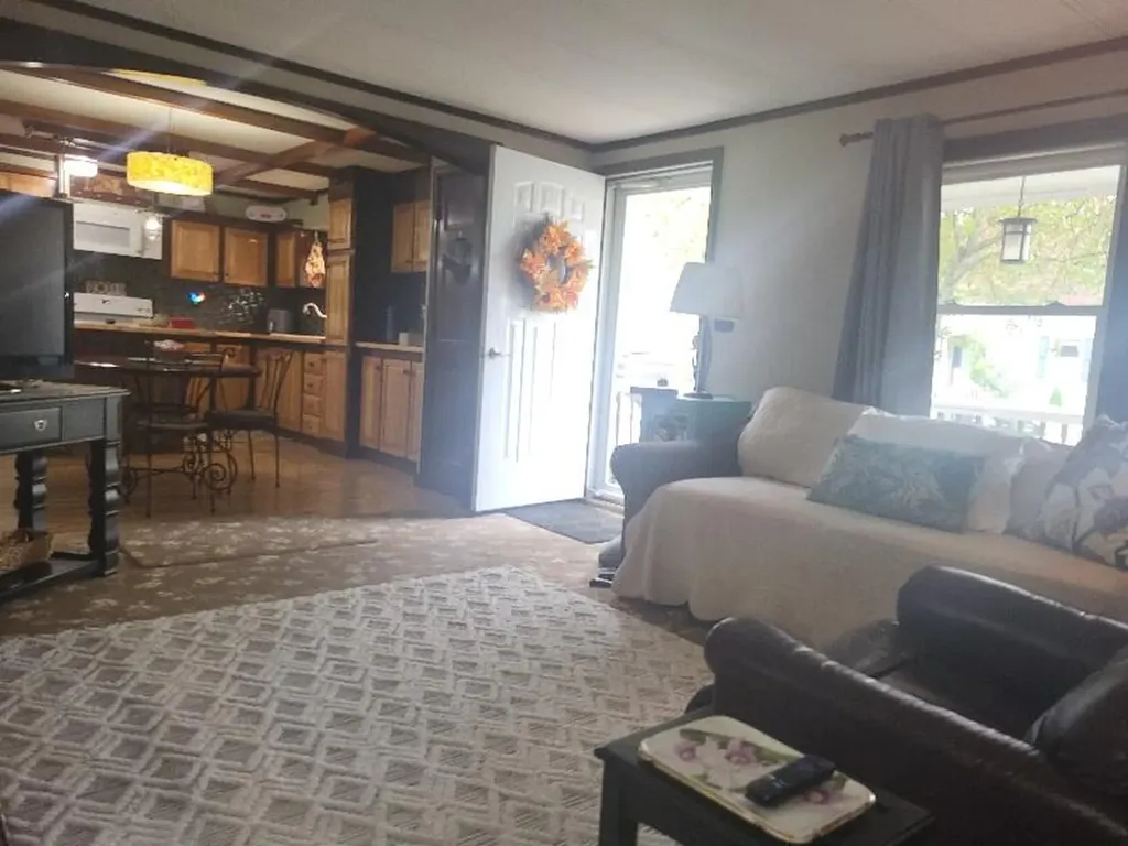8 Fairview Drive Lisbon ME 04250