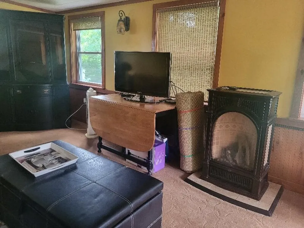 8 Fairview Drive Lisbon ME 04250