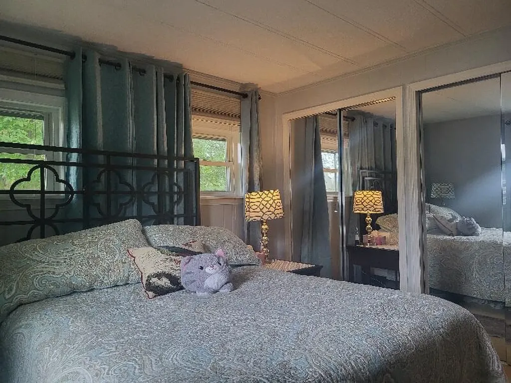 8 Fairview Drive Lisbon ME 04250