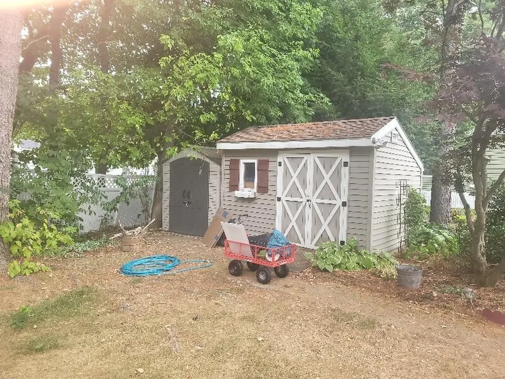 8 Fairview Drive Lisbon ME 04250
