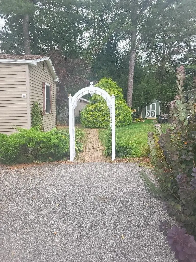 8 Fairview Drive Lisbon ME 04250