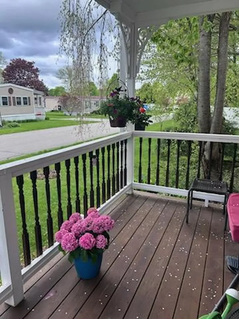 8 Fairview Drive Lisbon ME 04250
