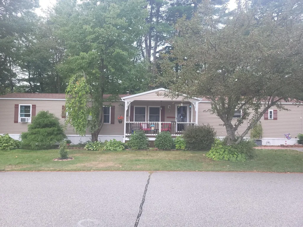 8 Fairview Drive Lisbon ME 04250