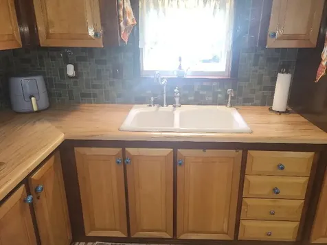 8 Fairview Drive Lisbon ME 04250