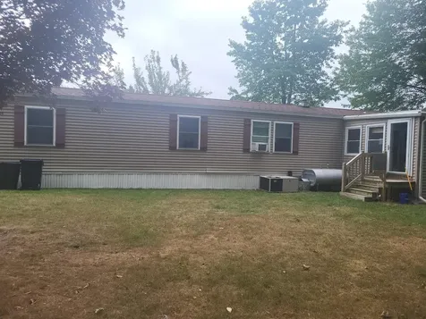 8 Fairview Drive Lisbon ME 04250