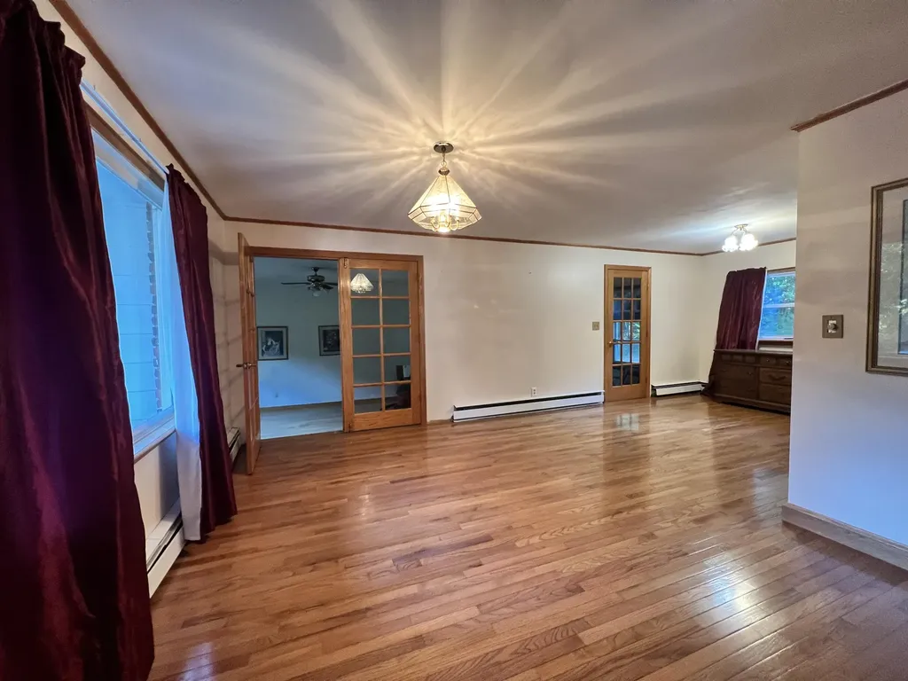 1068 Main Road Eddington ME 04428