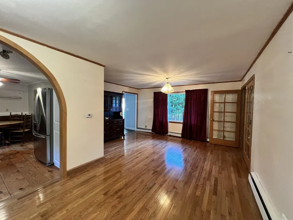 1068 Main Road Eddington ME 04428
