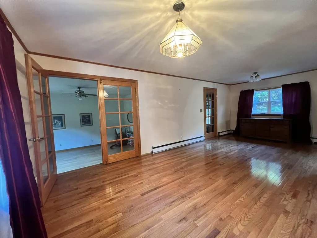 1068 Main Road Eddington ME 04428