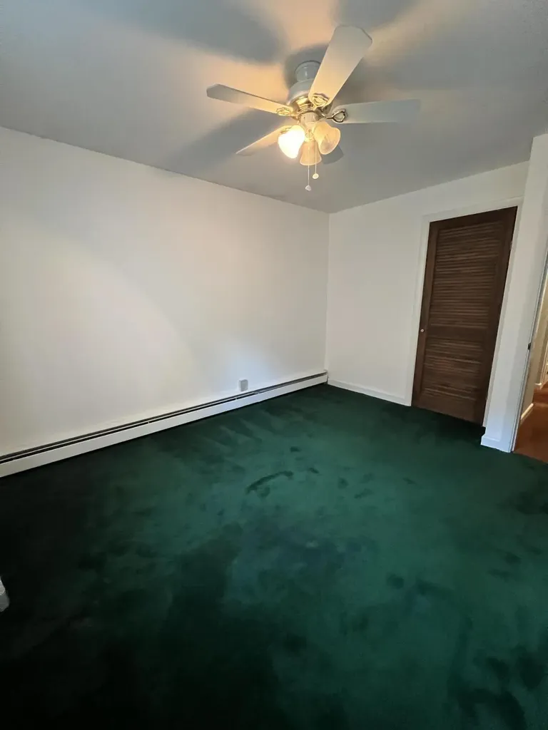1068 Main Road Eddington ME 04428