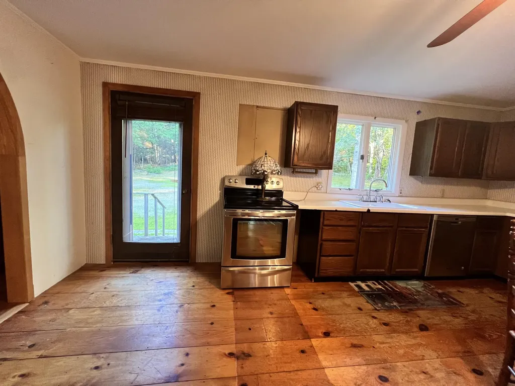 1068 Main Road Eddington ME 04428