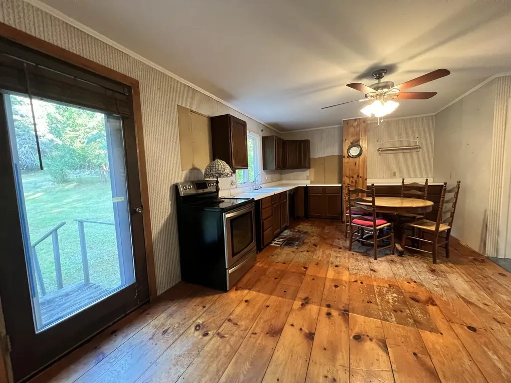 1068 Main Road Eddington ME 04428