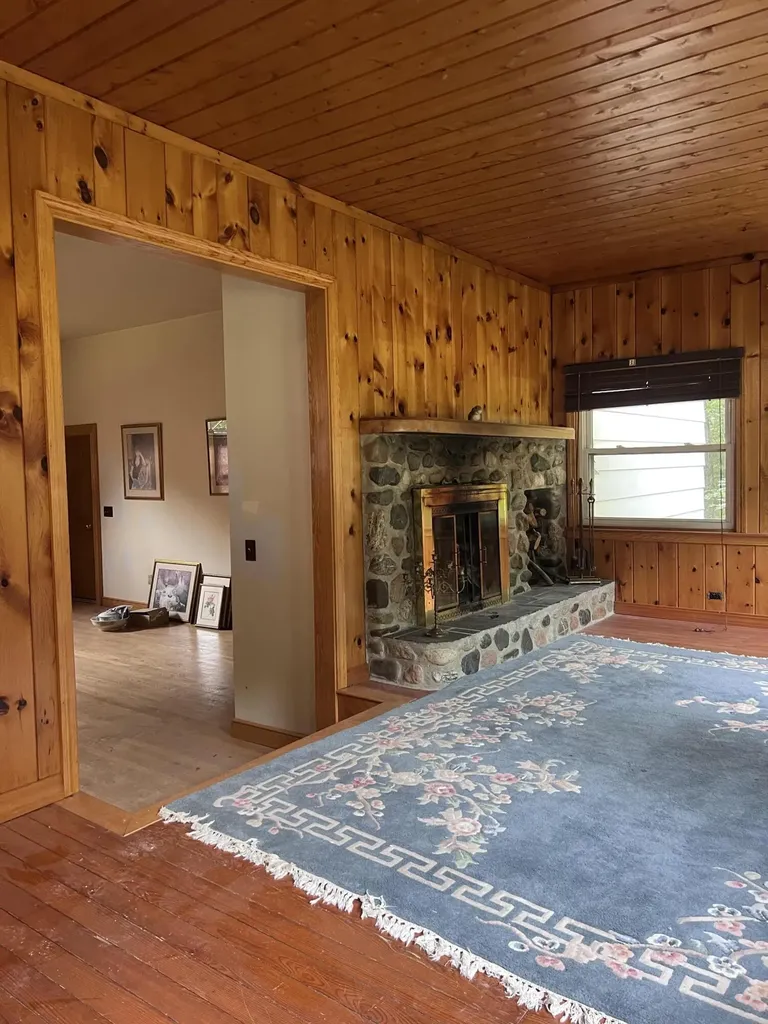 1068 Main Road Eddington ME 04428