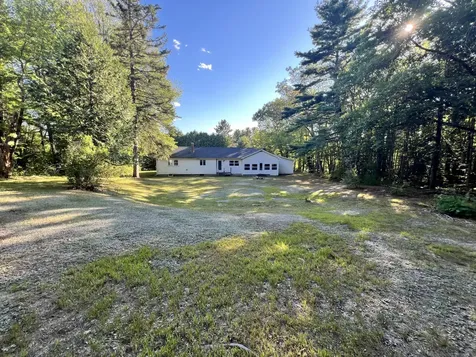 1068 Main Road Eddington ME 04428
