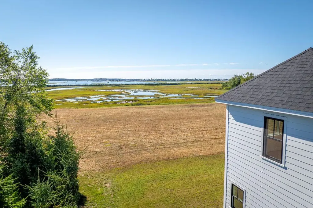 49 Seavey Landing Road Scarborough ME 04074