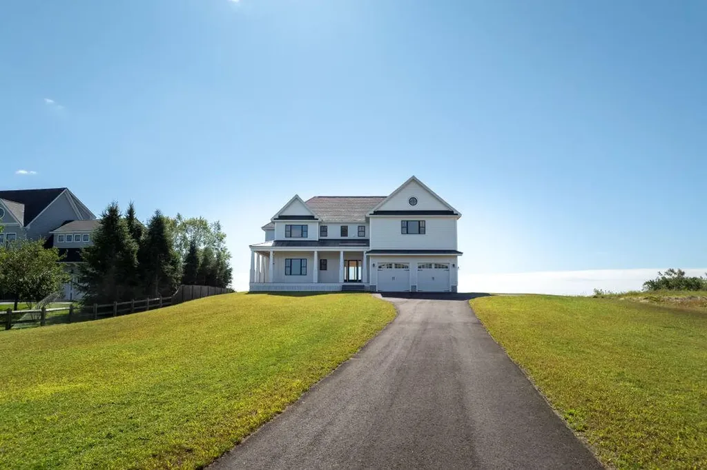 49 Seavey Landing Road Scarborough ME 04074