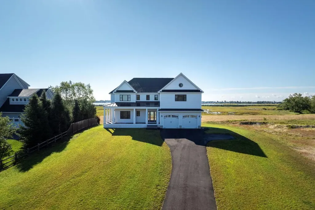 49 Seavey Landing Road Scarborough ME 04074