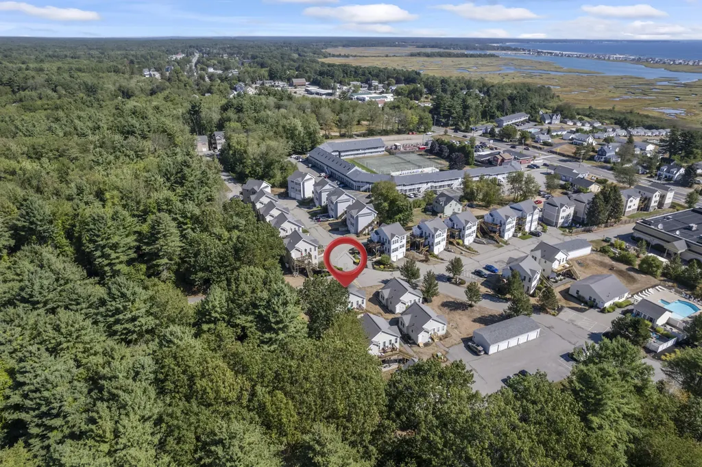 35 Barefoot Cottage Road Wells ME 04090
