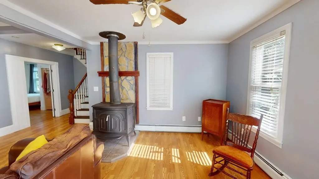 1786 Union Street Bangor ME 04401