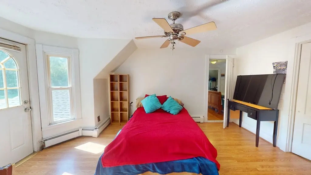 1786 Union Street Bangor ME 04401