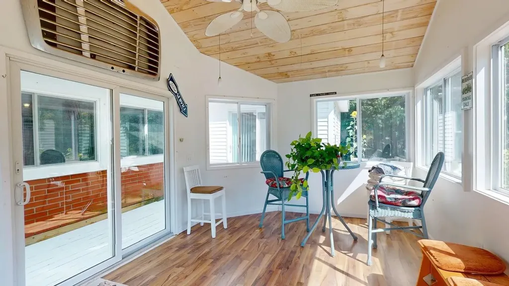 1786 Union Street Bangor ME 04401
