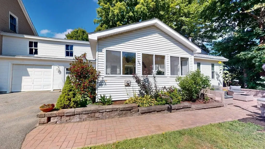 1786 Union Street Bangor ME 04401