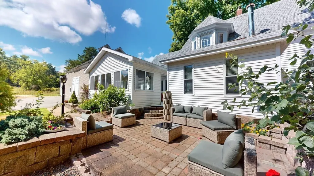 1786 Union Street Bangor ME 04401
