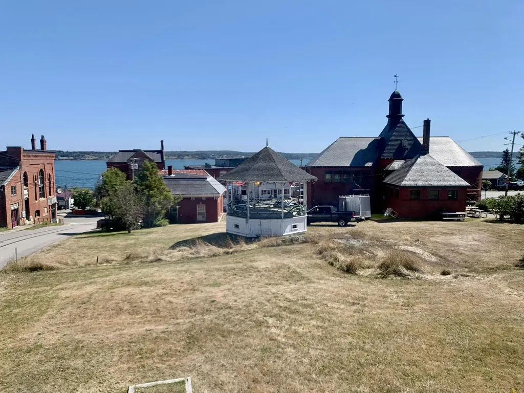 2 & 4 Dana Street Eastport ME 04631
