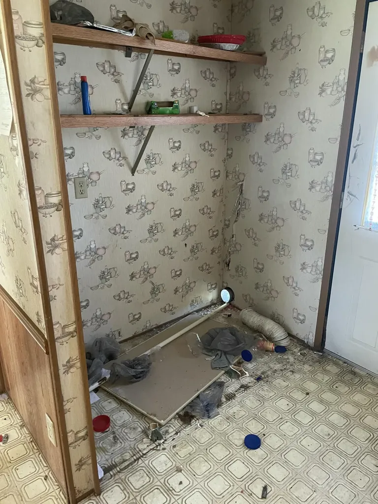 7 Dartmouth Street Skowhegan ME 04976