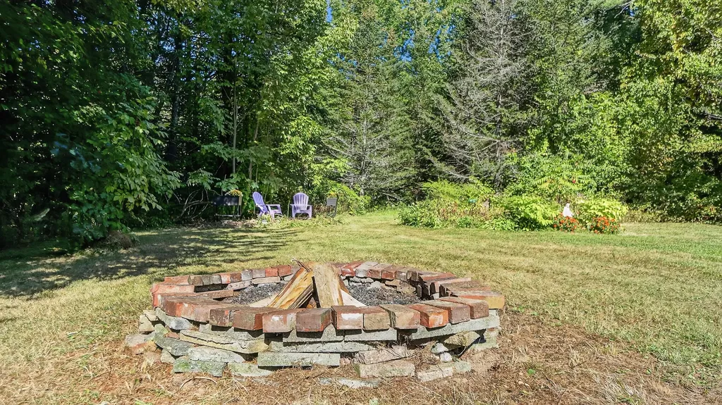 4 Orchard Road Cumberland ME 04021