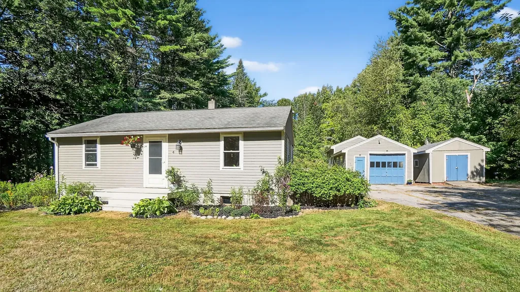 4 Orchard Road Cumberland ME 04021