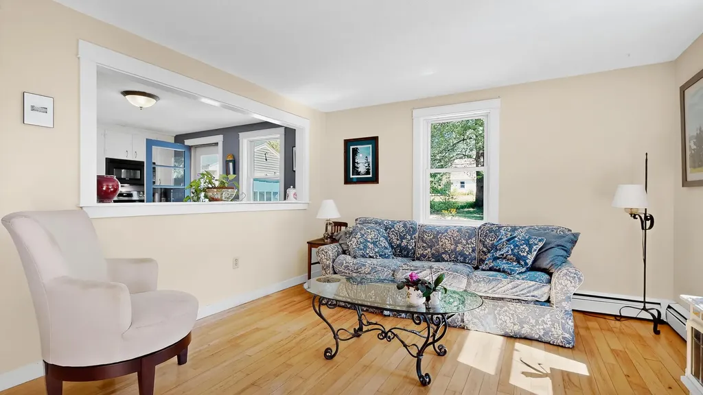 4 Orchard Road Cumberland ME 04021