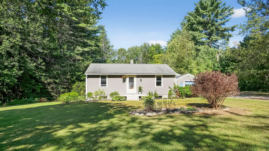 4 Orchard Road Cumberland ME 04021