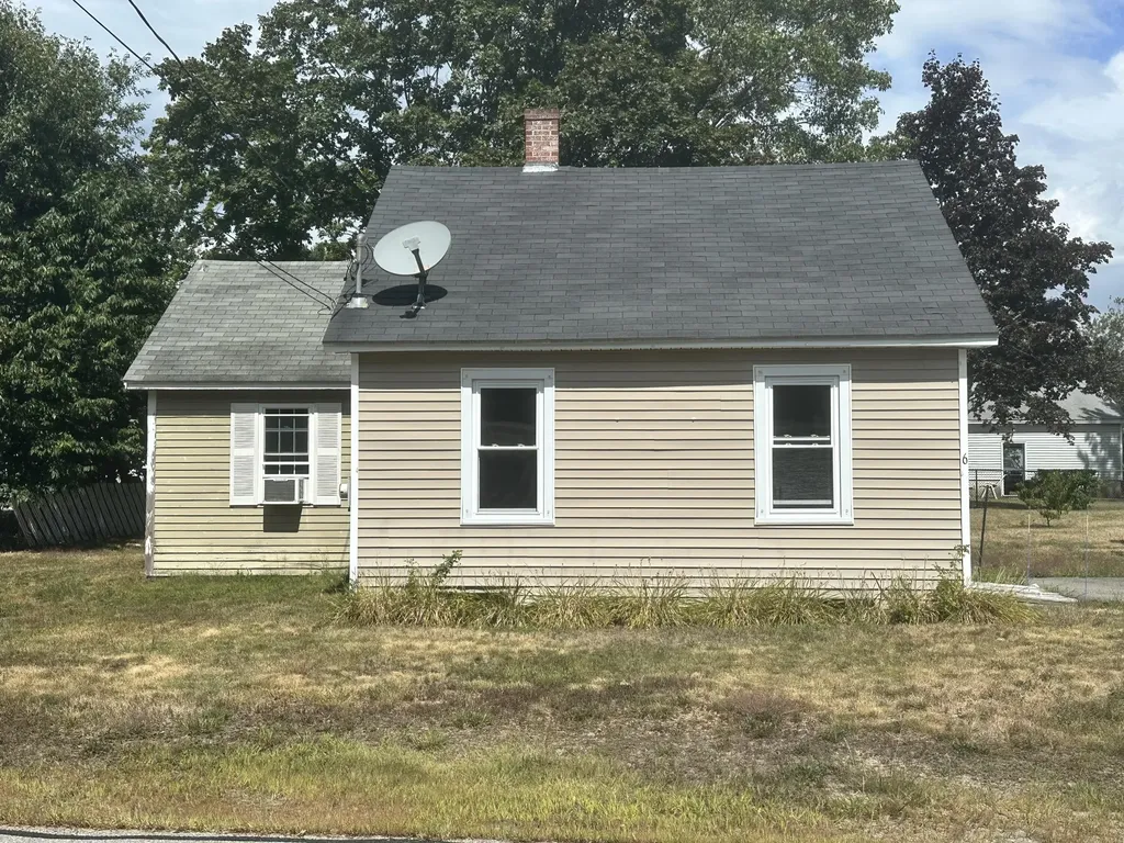 6 Hewey Street Sanford ME 04073
