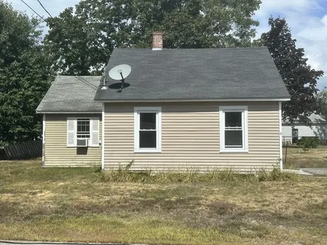 6 Hewey Street Sanford ME 04073