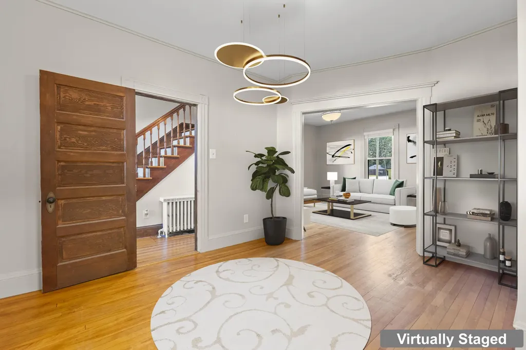 61 Tenth Street Auburn ME 04210