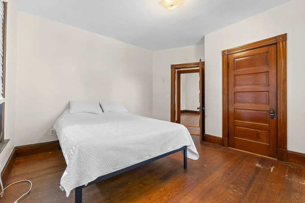 61 Tenth Street Auburn ME 04210