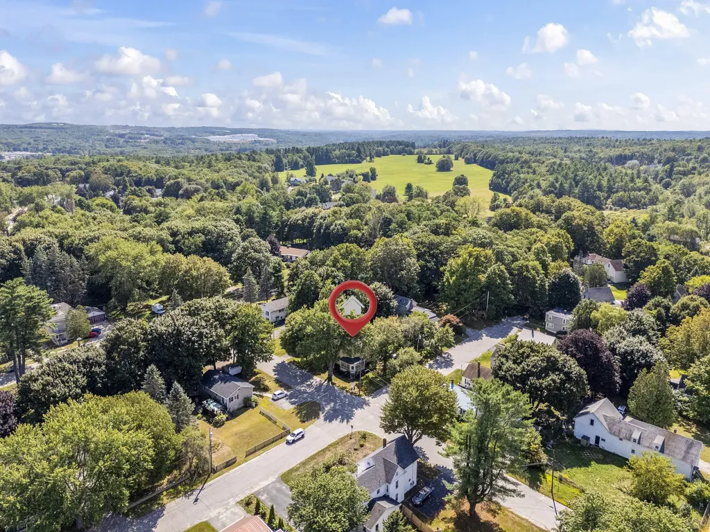 61 Tenth Street Auburn ME 04210