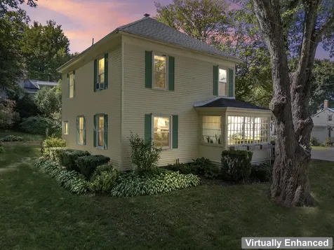 61 Tenth Street Auburn ME 04210