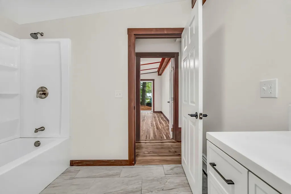 12 Rowell Road Hampden ME 04444