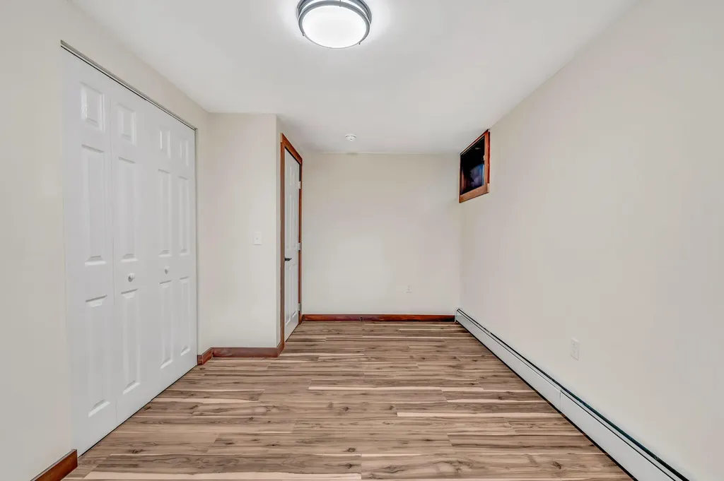 12 Rowell Road Hampden ME 04444