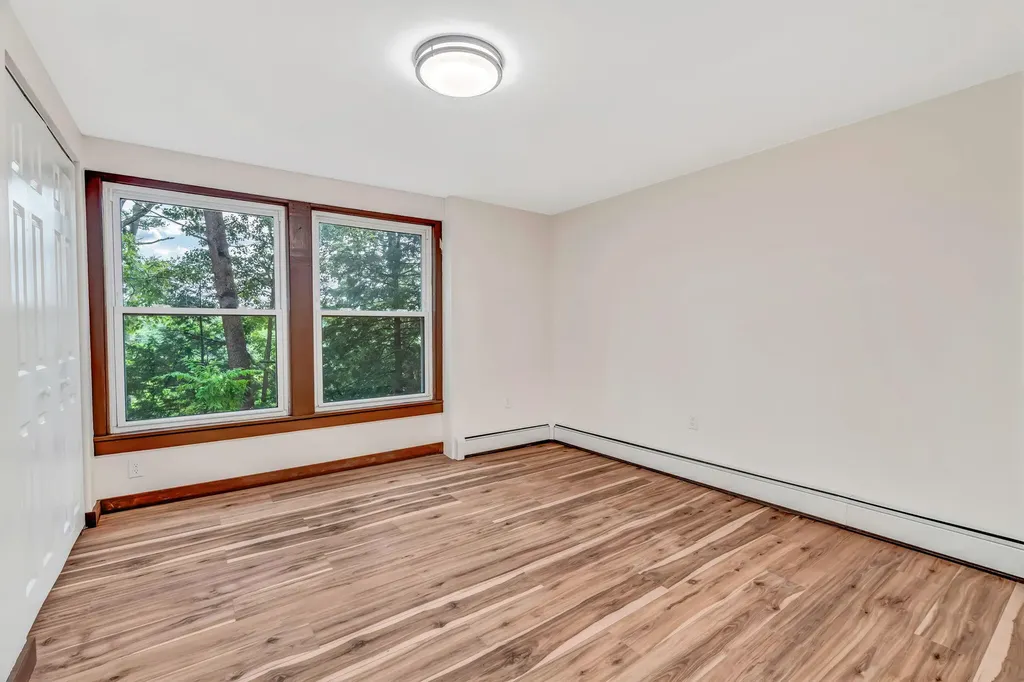 12 Rowell Road Hampden ME 04444
