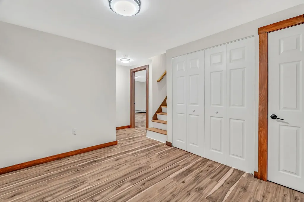 12 Rowell Road Hampden ME 04444