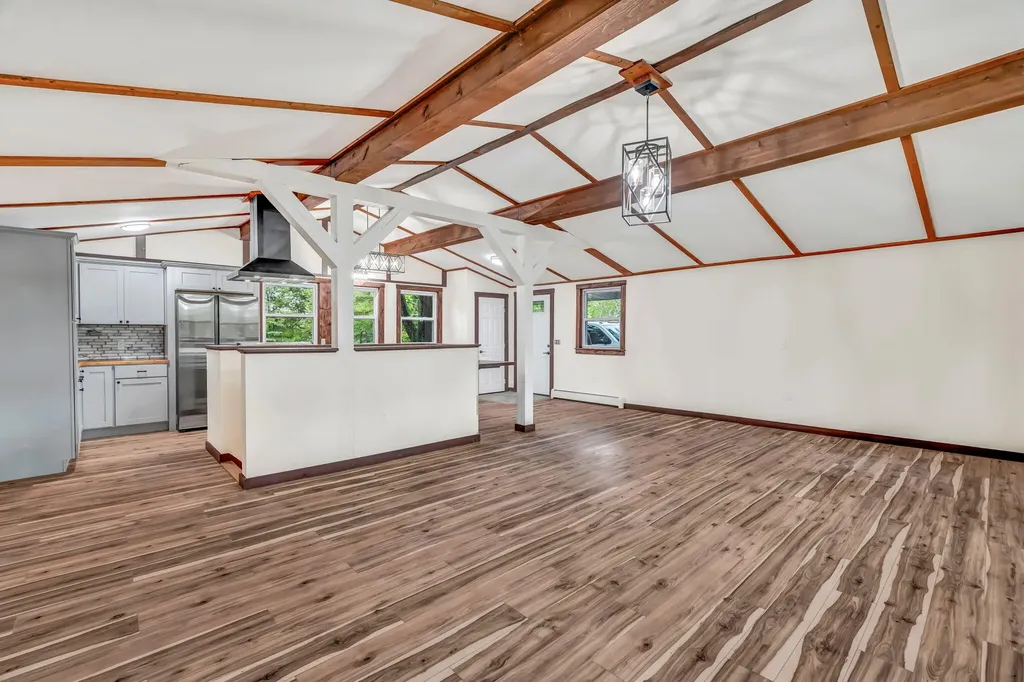 12 Rowell Road Hampden ME 04444