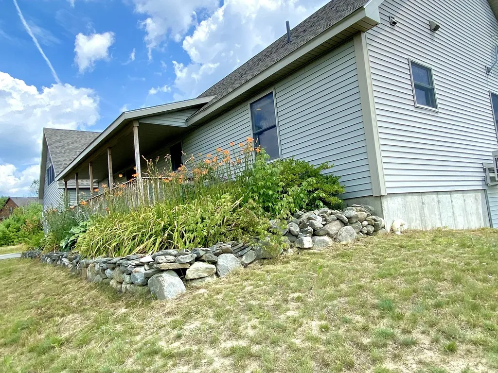10 Serenity Lane Searsport ME 04974