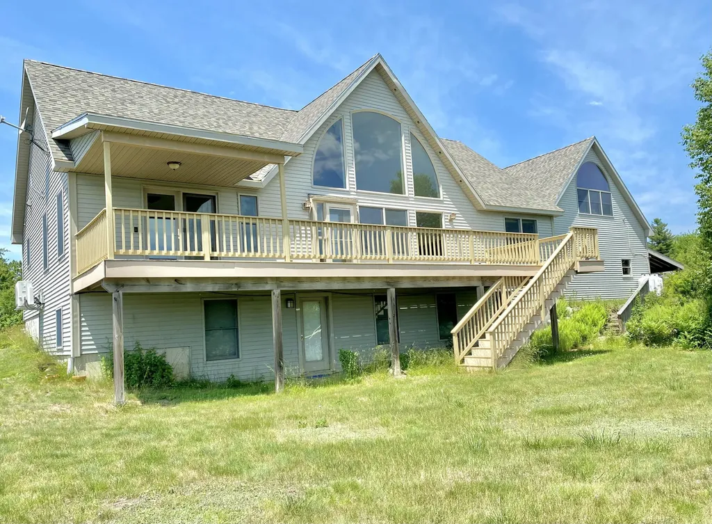 10 Serenity Lane Searsport ME 04974