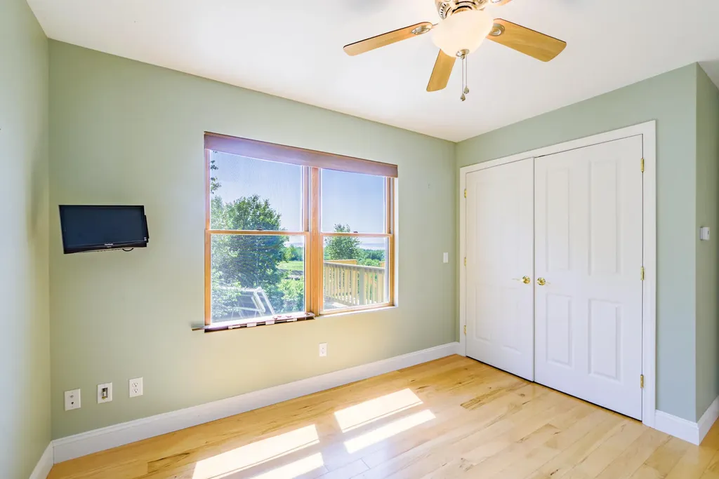 10 Serenity Lane Searsport ME 04974
