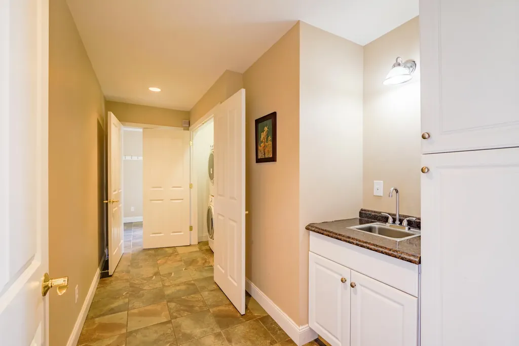 10 Serenity Lane Searsport ME 04974