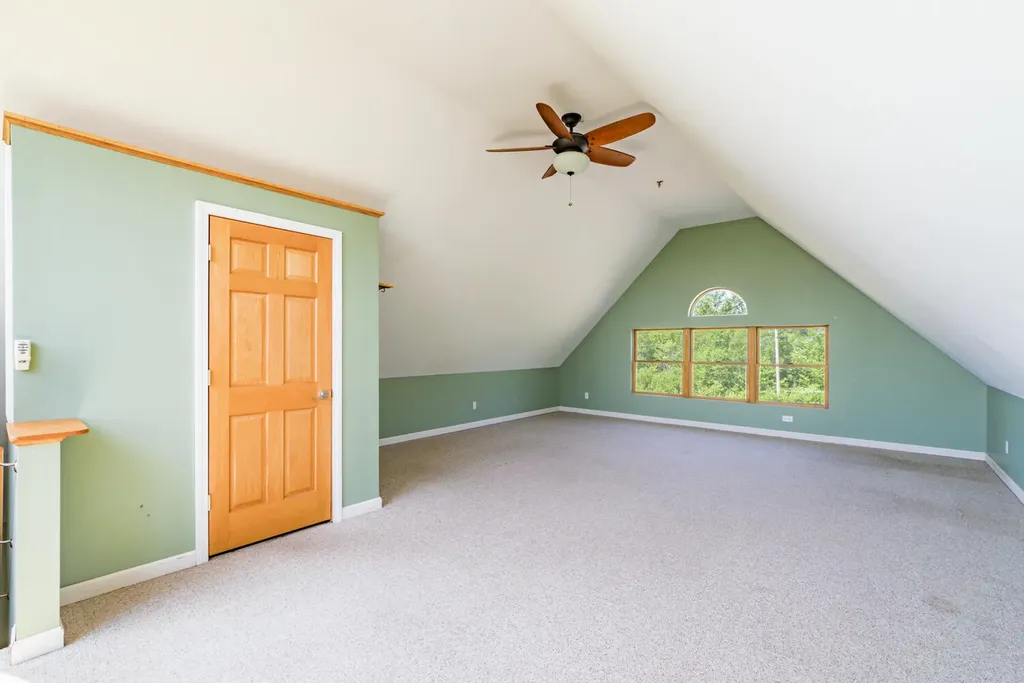 10 Serenity Lane Searsport ME 04974