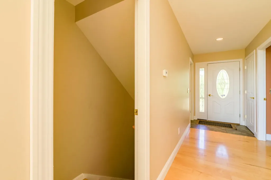 10 Serenity Lane Searsport ME 04974