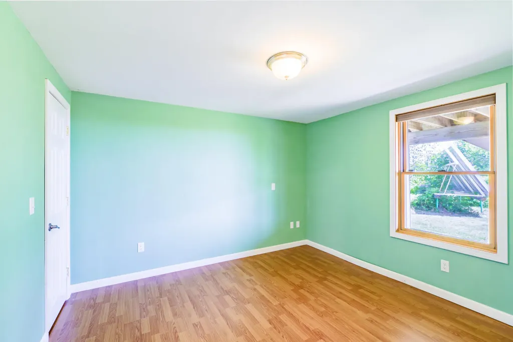 10 Serenity Lane Searsport ME 04974